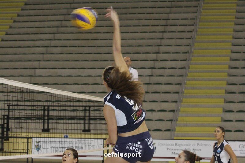 111120 sport2 613_tn.jpg